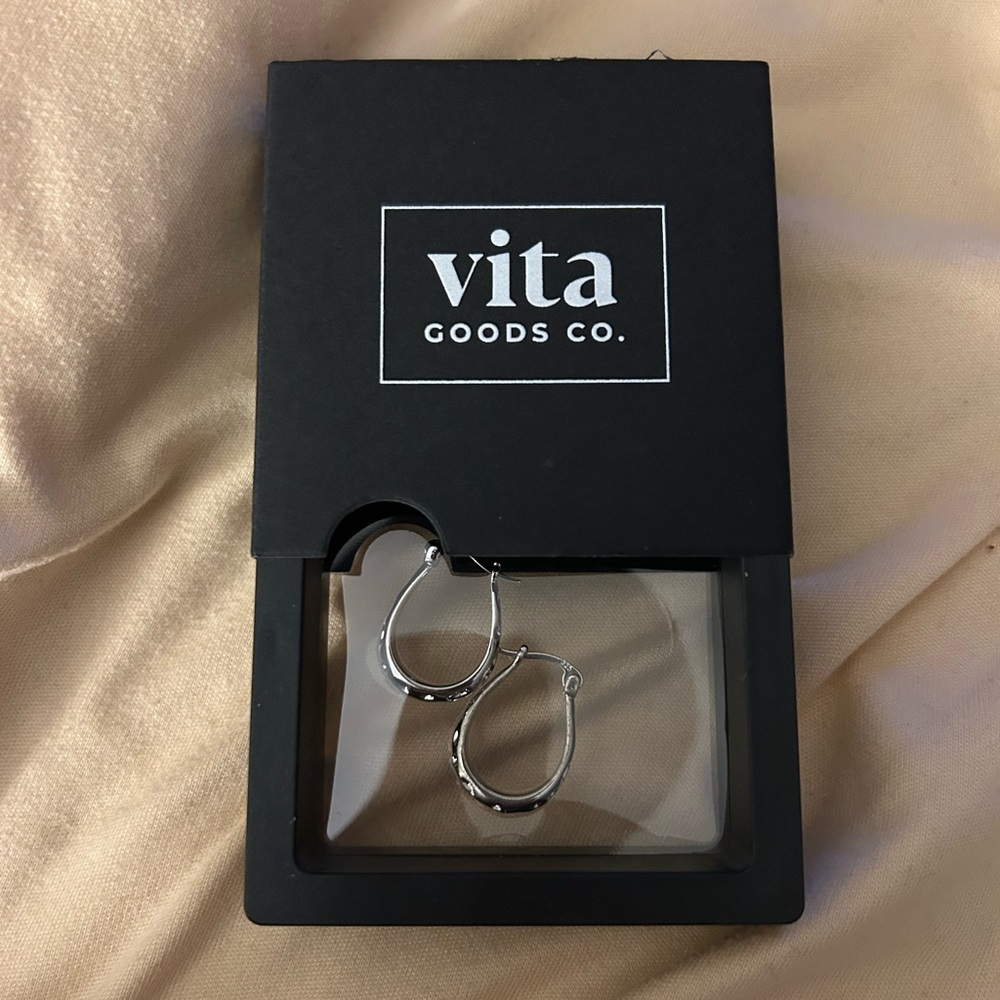 Vita Goods Silver Hoop Earrings